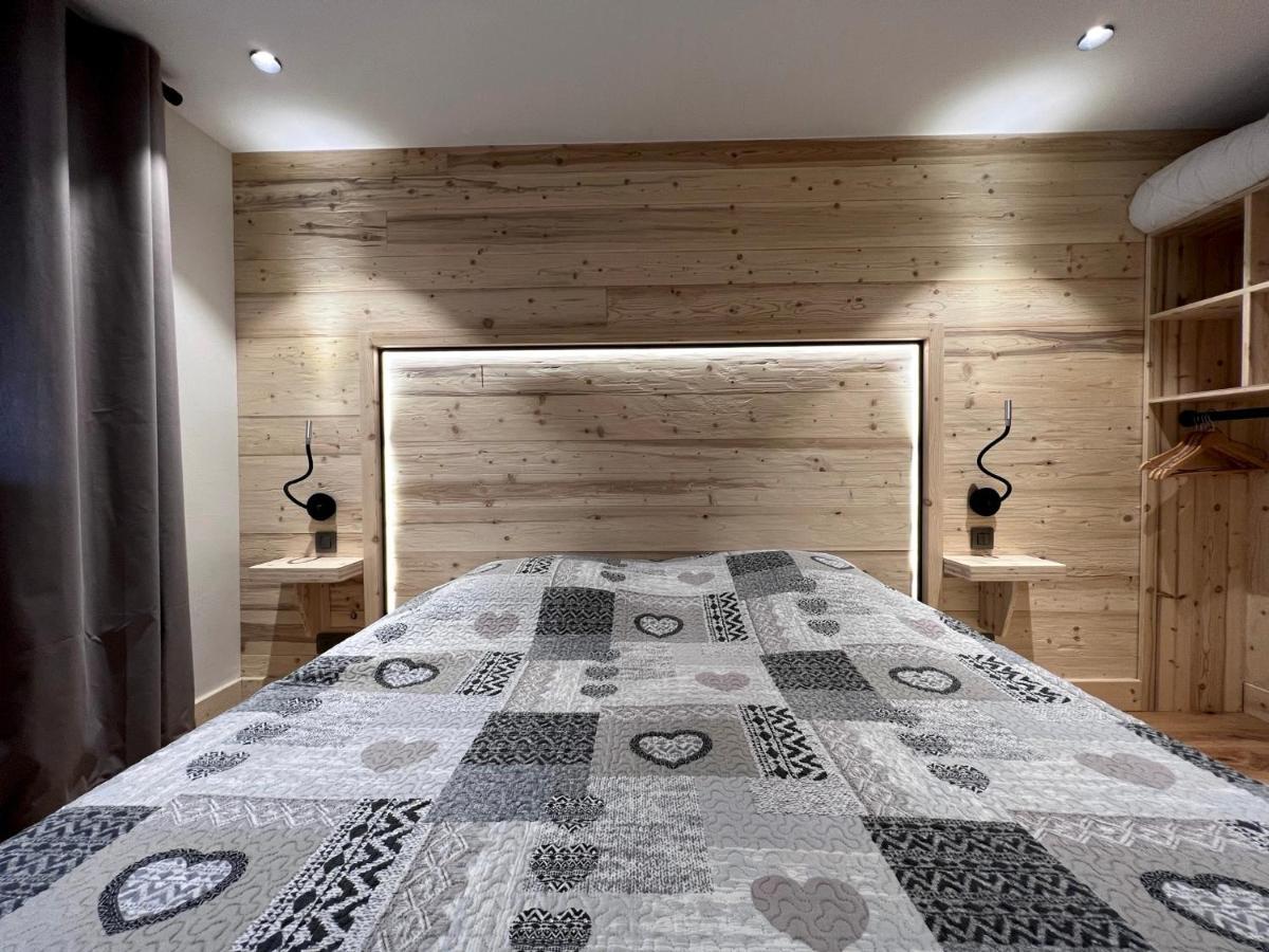 Ours Polaire Bel Appartement Village Et Pistes La Clusaz Exterior foto