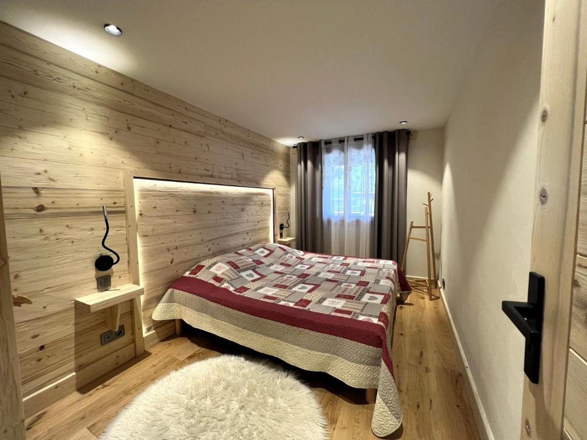 Ours Polaire Bel Appartement Village Et Pistes La Clusaz Exterior foto