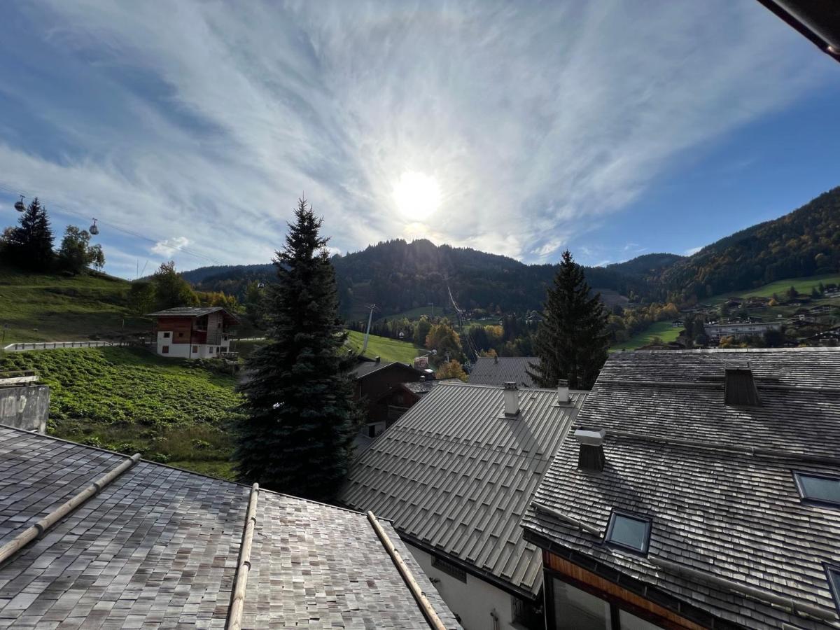 Ours Polaire Bel Appartement Village Et Pistes La Clusaz Exterior foto